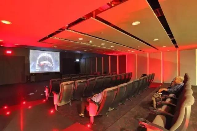 请收藏!一份超级实用的航班延误“娱乐指南”