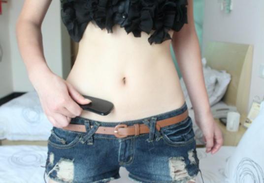 强力燃脂减肚子赘肉,只需每天刮2下,就能让你轻松拥有迷人马甲线!