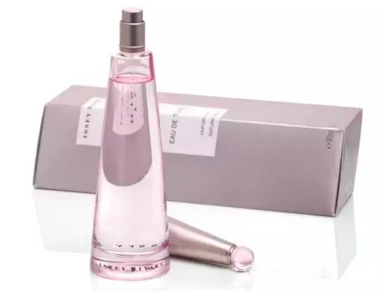 不喷香水的女人没有未来,这些香水能让男人记住你一辈子