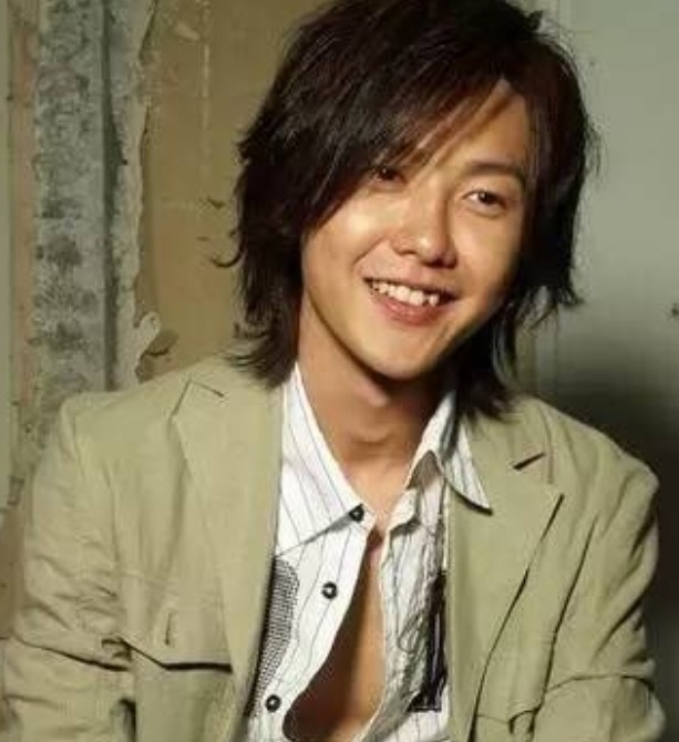 她曾资产过亿!出家后因乳腺癌逝世