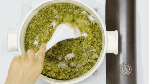 只用绿豆和糖，做出小时候最爱的绿豆冰棒！