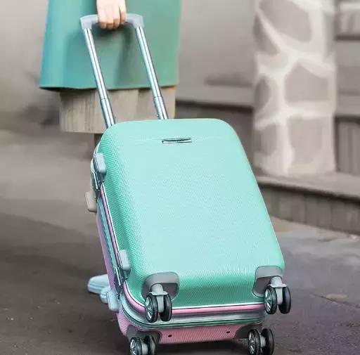 平价又好用的行李箱推荐,行李箱推荐测评性价比高不翻车