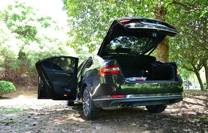 2017速派冠军版值得购买吗,斯柯达速派2017款tsi280dsg冠军版