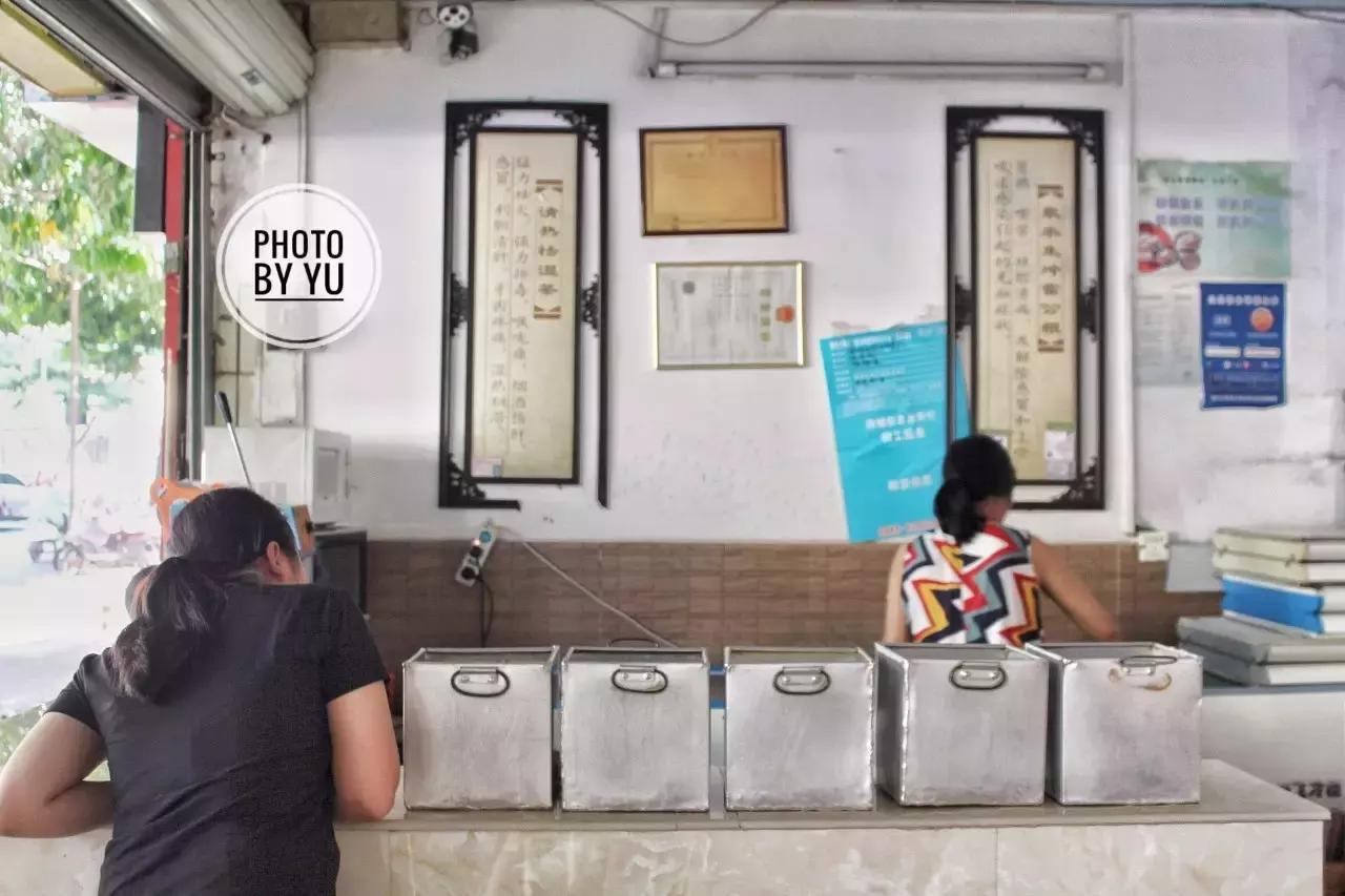 坚守在园湖路，只用一杯清凉陪伴老南宁人度过盛夏酷暑