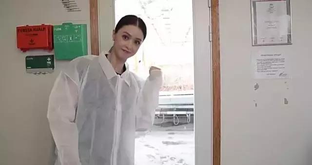 肌肤干燥、易脱妆、爱出油、质感差？我想你们应该还是有救的！