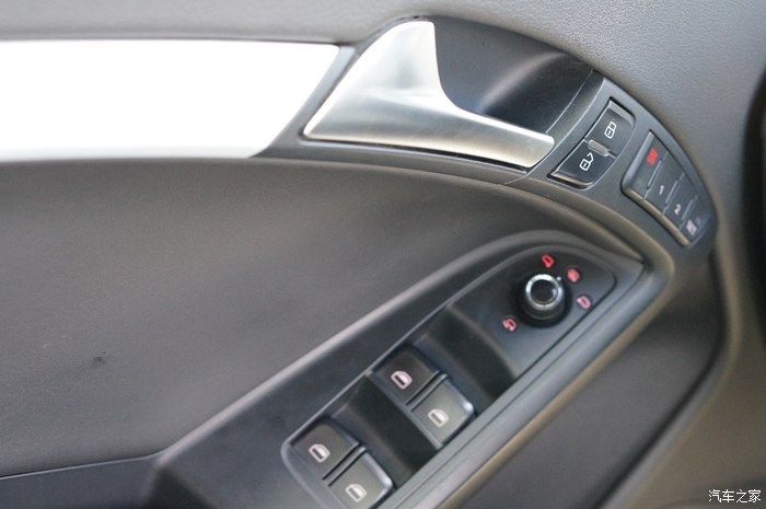 运动感很强新款奥迪s5敞篷版实车,性能和买菜兼顾的2018款奥迪s5