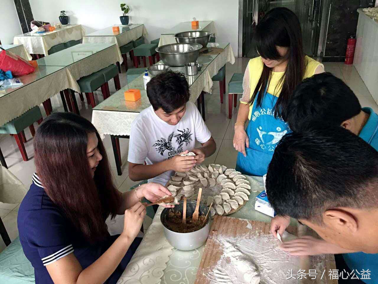 爱在我心中助小让爱在这里传承