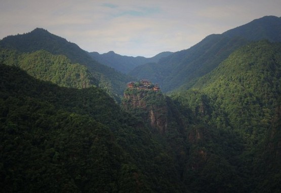 武义牛头山森林公园爬山,武义牛头山国家森林公园玻璃栈道