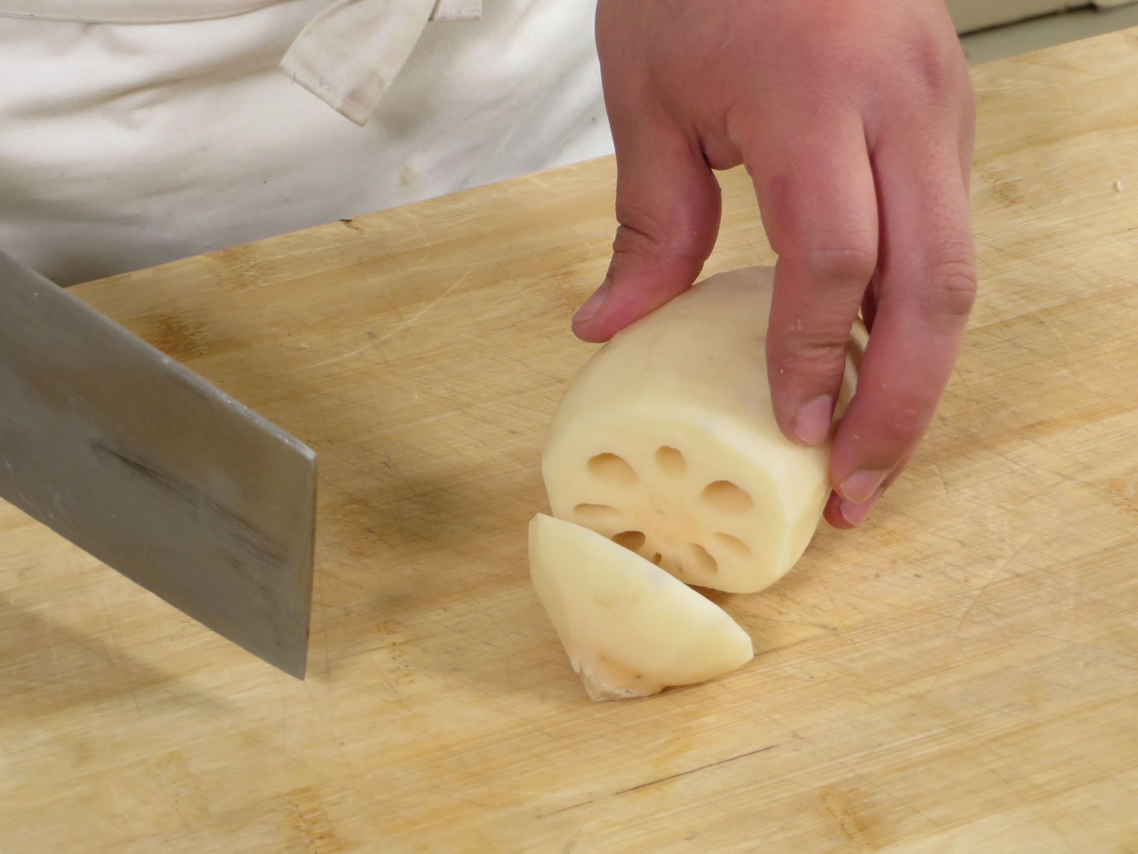 正宗糯米桂花藕的做法,桂花糯米藕做法过程