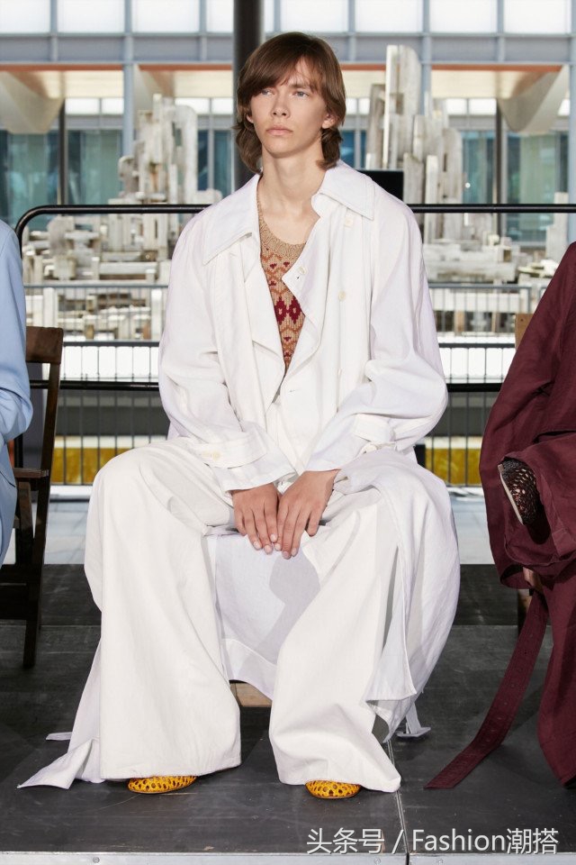 acnestudio时装周,法国奢侈品牌时装秀场2021