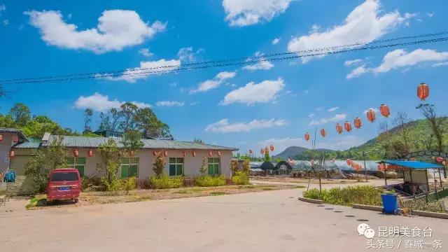 隐藏在昆明村庄里的3家烤羊店，老司机用3个月才找到的