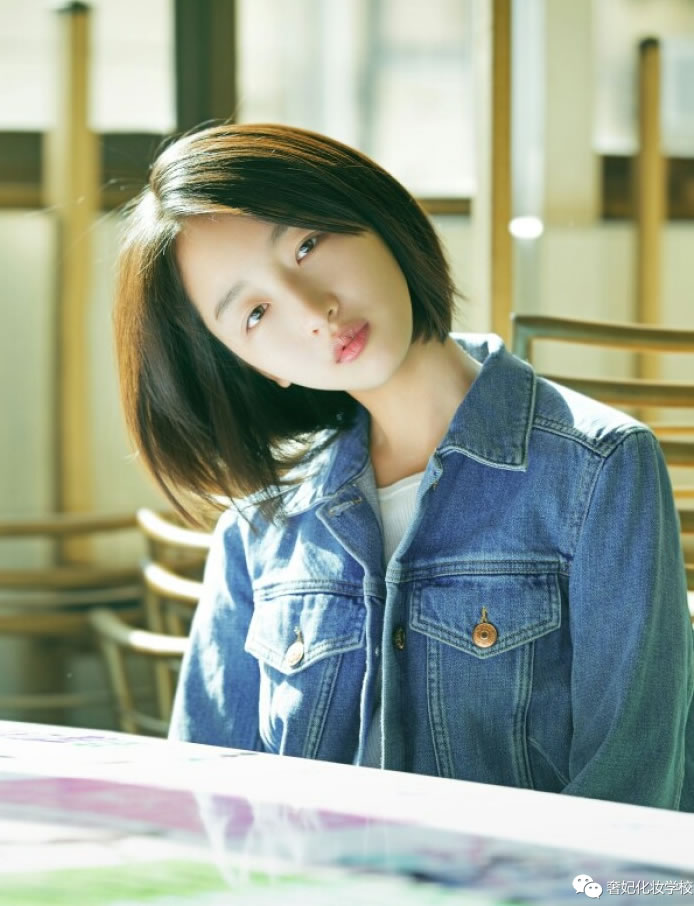 周冬雨单眼皮小眼睛怎么画眼妆,周冬雨单眼皮日常眼妆画法