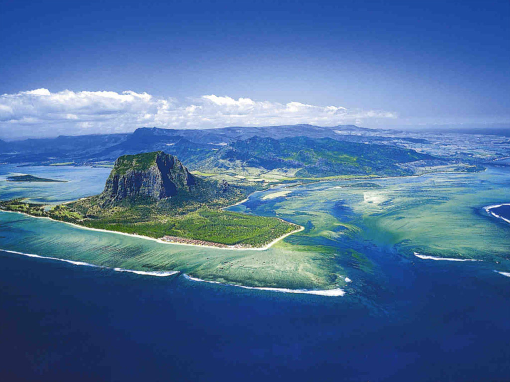 这个中国人头像被印在非洲国家钞票上他垄断了该国商店在国内却很少有人知道