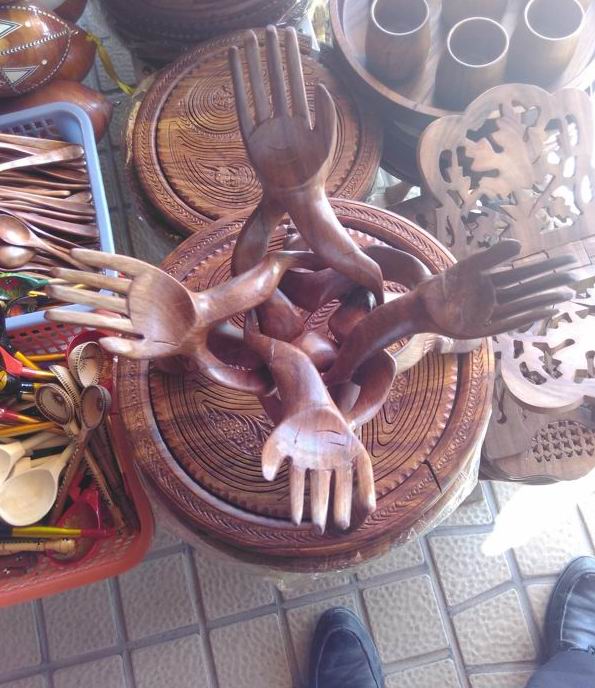 街拍*藏西**工艺品，感觉每一件都想打包回家，太喜欢了