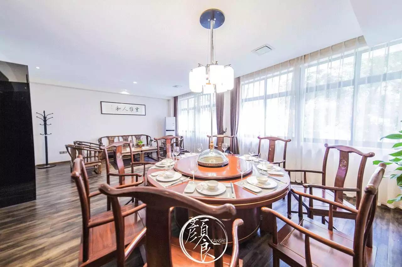 奢华霸王餐来啦推塔海鲜姿造