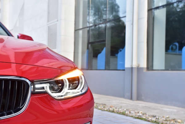 17年6万公里宝马318i时尚型,17款宝马318i时尚型测评