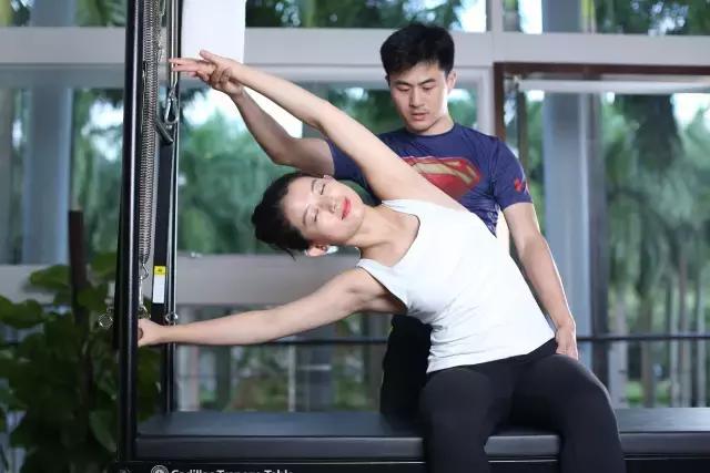 如何恢复脊柱灵活性,保持脊柱有弹性的秘诀