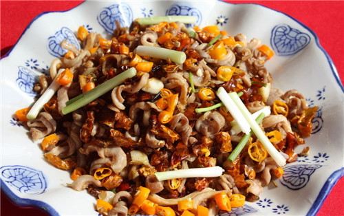 猪肚怎么吃最好吃,孕妇吃猪肚怎么炖好吃又营养