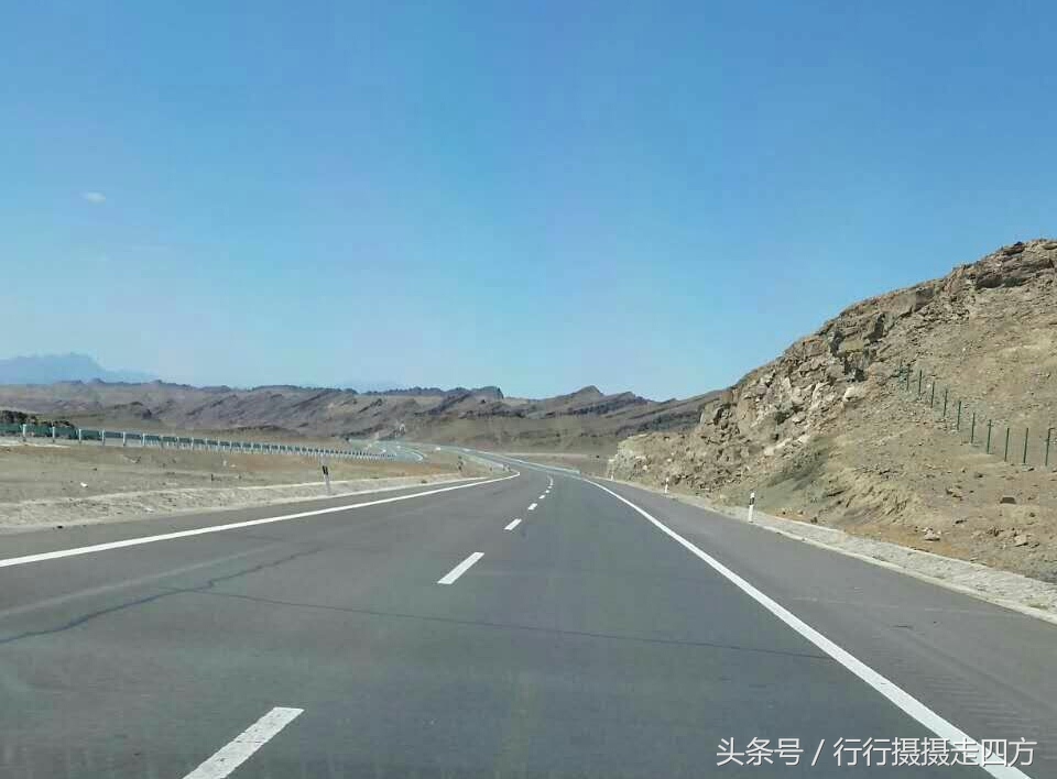 重庆自驾新疆南疆北疆大环线,进疆自驾游真实感受