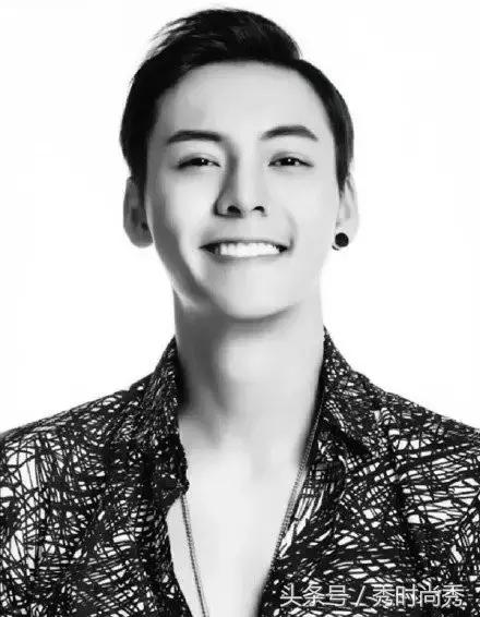 梨花烫发型推荐脸小适合什么发型,适合脸小今年最流行的发型