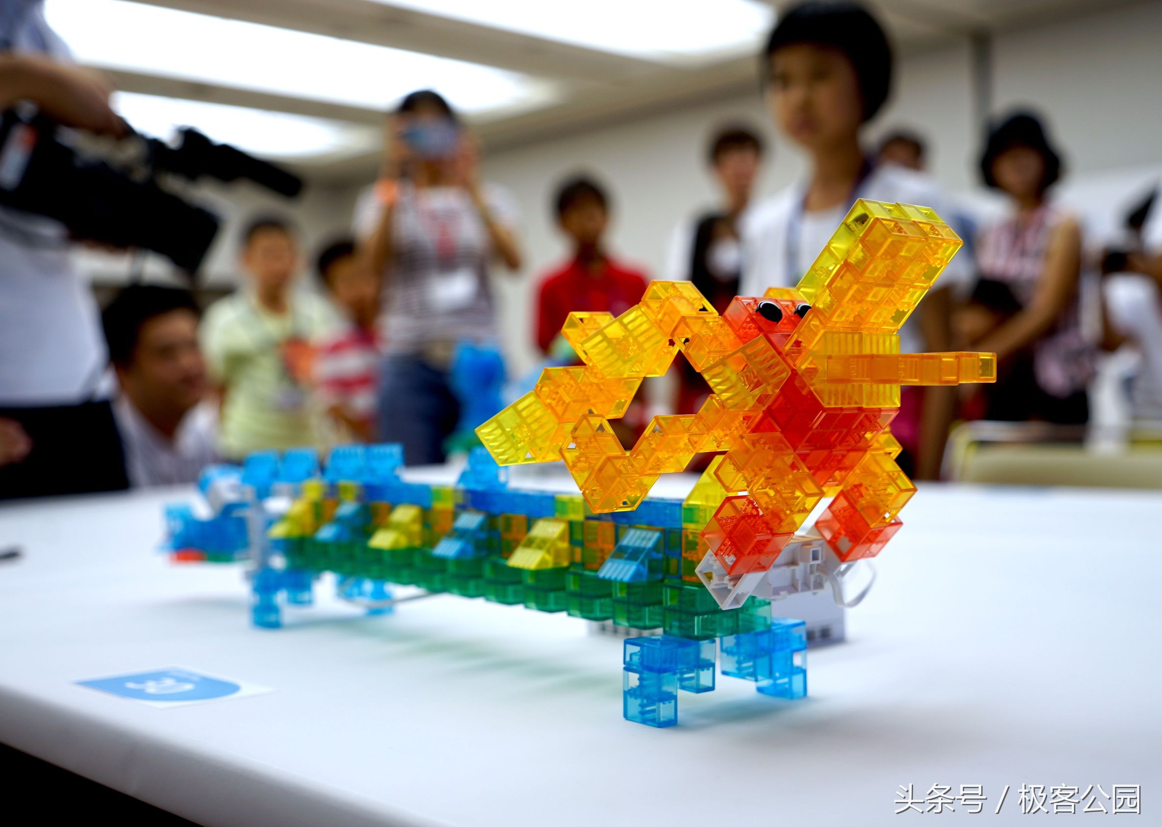 索尼机器人大作战,索尼机器人总动员