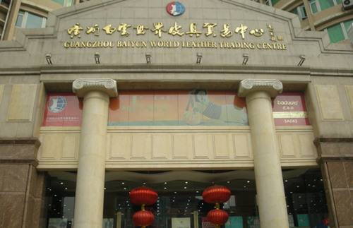 想开服装店怎么选时尚气质的衣服,开服装店需要什么牌子的女装