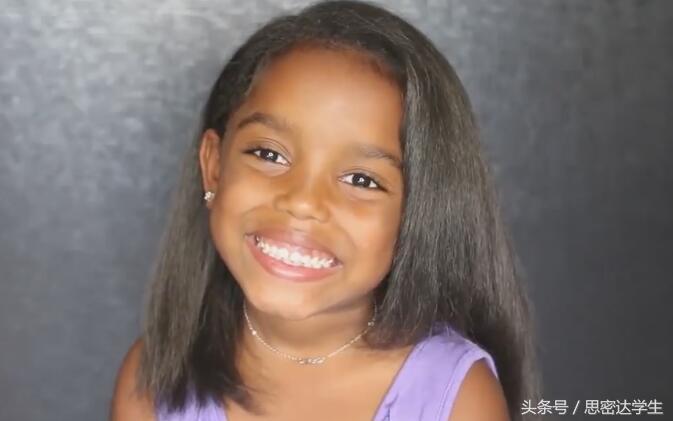 非洲8岁小女孩把头发拉直后,竟这么好看