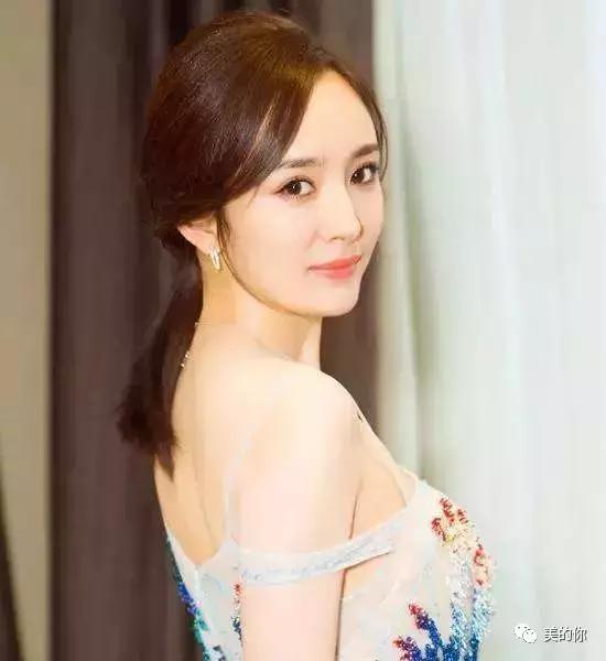 黄皮适合染什么颜色的发色显白,换发色耐看