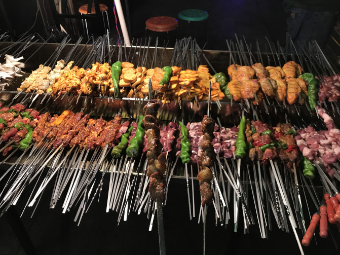 感受大西北的异域风情环疆游结束,南北疆深度游北疆进入南疆