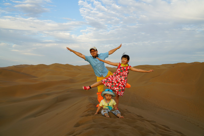 感受大西北的异域风情环疆游结束,南北疆深度游北疆进入南疆