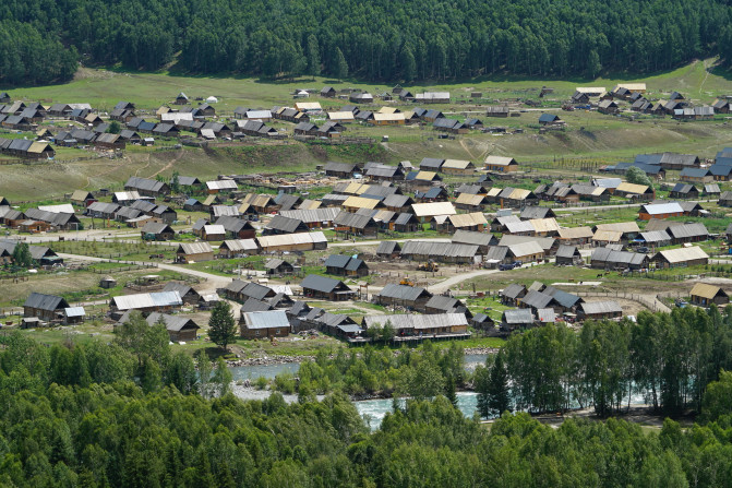 感受大西北的异域风情环疆游结束,南北疆深度游北疆进入南疆