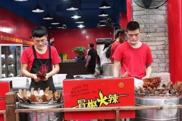 成都爆辣串串,成都冒椒火辣有几个店