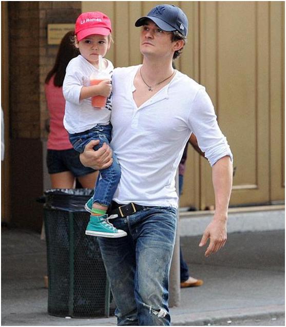 一家人都能穿的亲子装品牌,亲子装明星同款潮牌套装