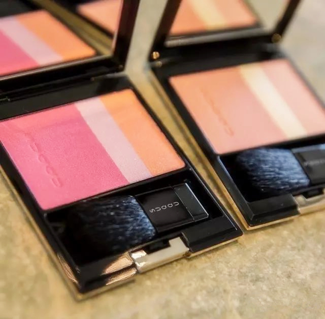 dior999哑光圣诞限量版的颜色,dior999金属版试色