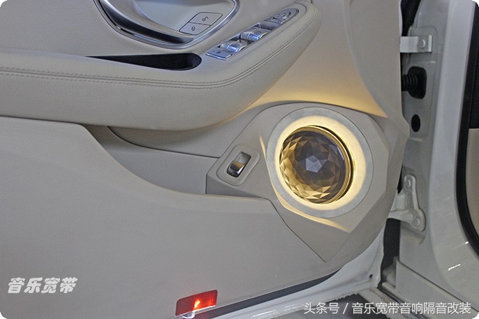 新款奔驰c级改装包围套件,2022奔驰c级音响改装方案