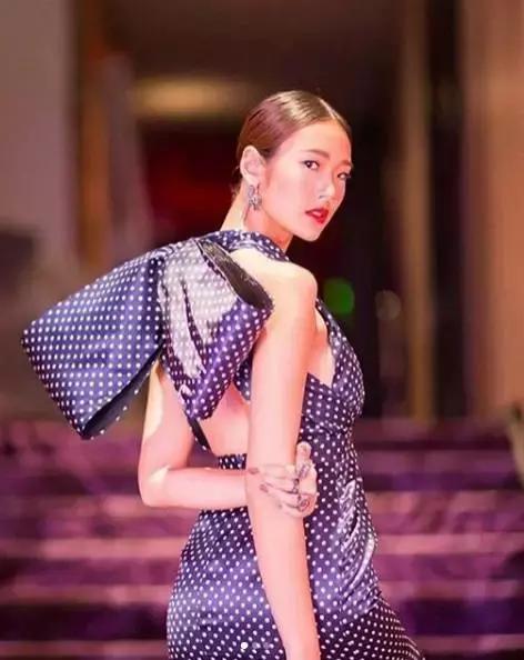 最近最火的一些泰国片,最近爆火的泰国片