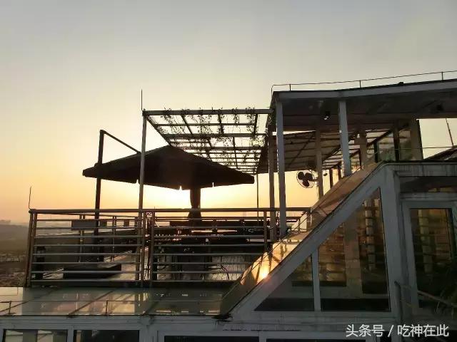 长洲岛竟有座半山望江恐龙主题酒店!吃住玩样样齐!