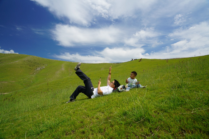 感受大西北的异域风情环疆游结束,南北疆深度游北疆进入南疆