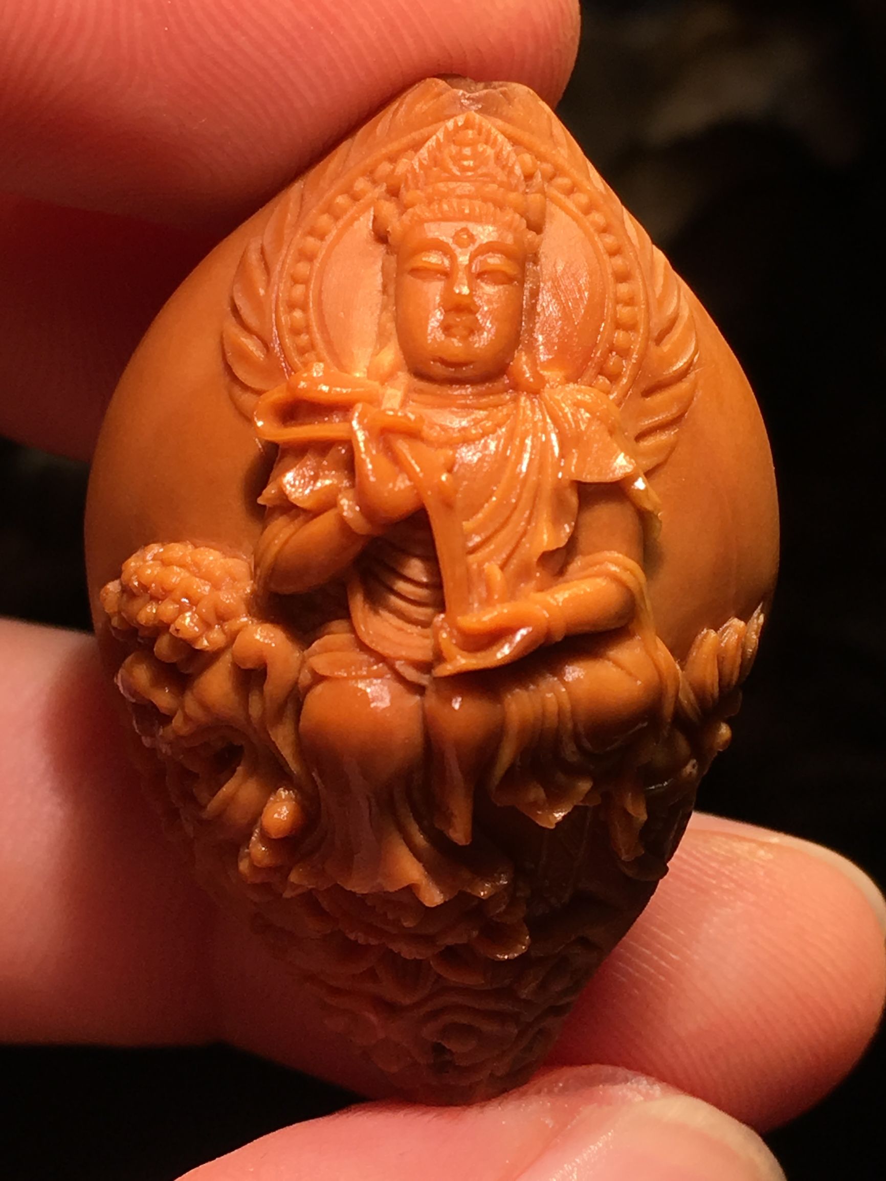 橄榄核雕单籽十二生肖守护神精品,核雕单籽精品十二生肖守护神