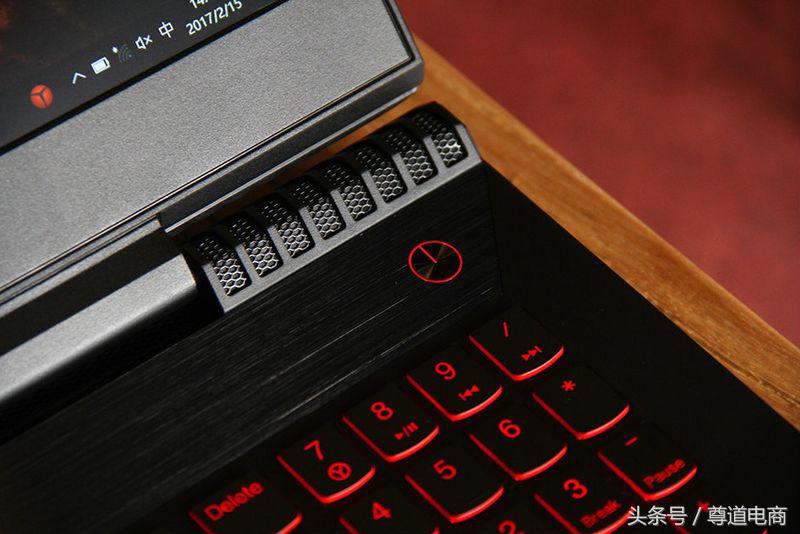 联想拯救者r720有指纹解锁吗,联想拯救者r720安装固态硬盘