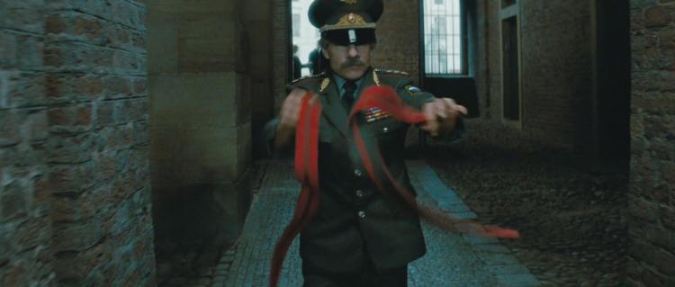 英姿飒爽，那些穿军装迷死人的男神们