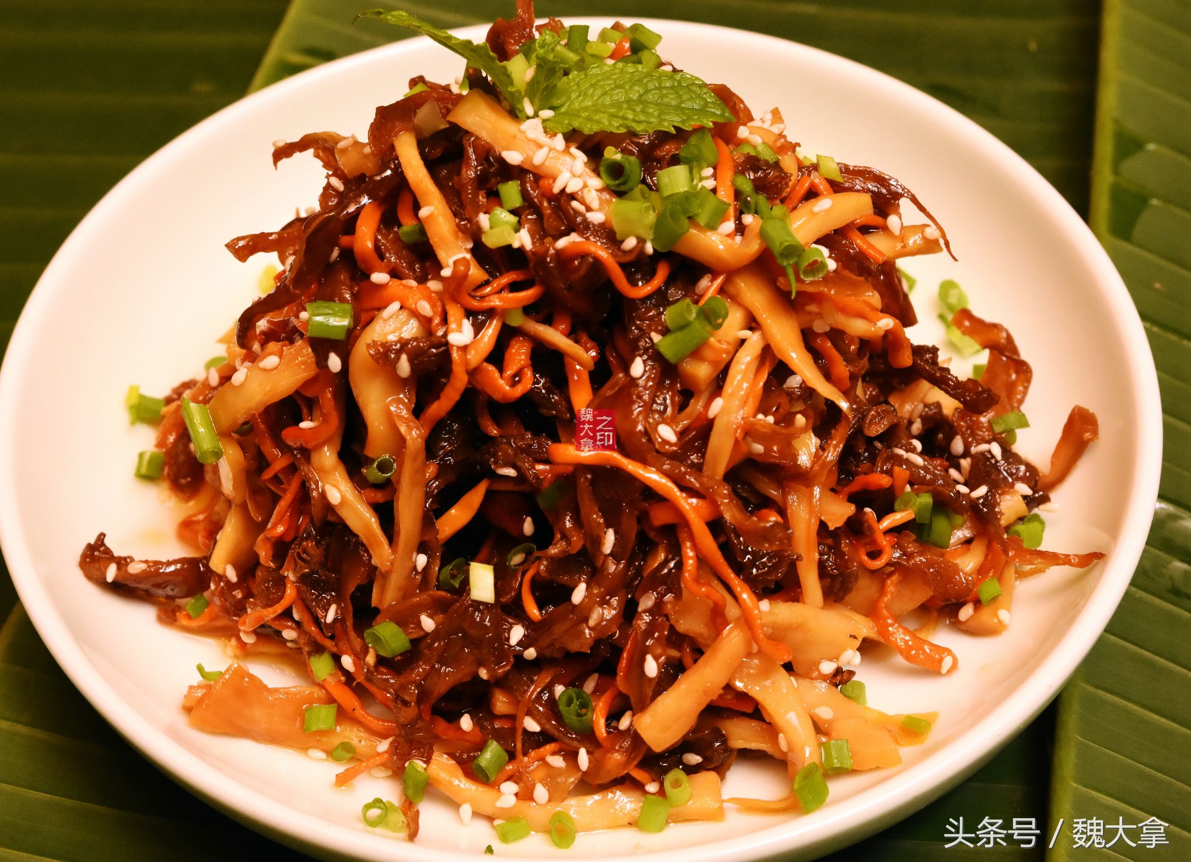 野生山菌冒头梢，婷婷露，小蛮腰-中8楼山野之味化珍馐