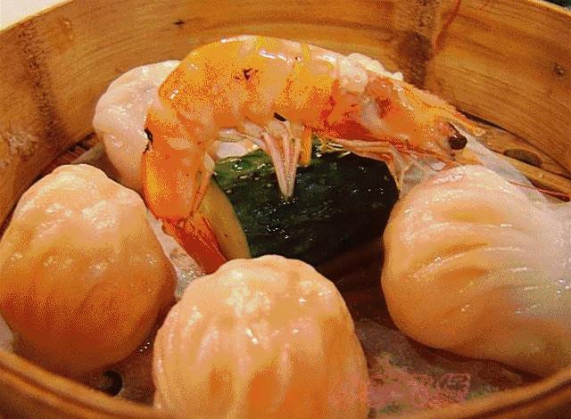 赵薇黄晓明还是在一起了，还开了一家骨骼清奇的中餐厅！