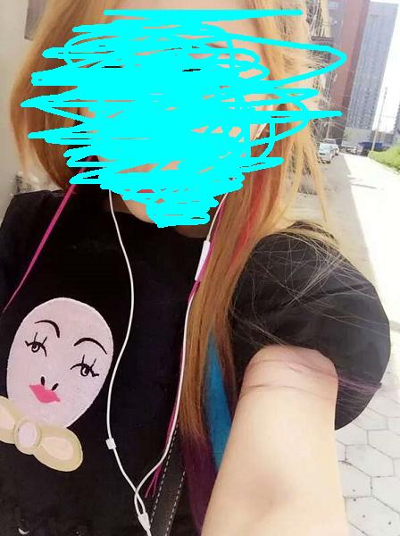 1600万柔光灯手机,2200w柔光自拍