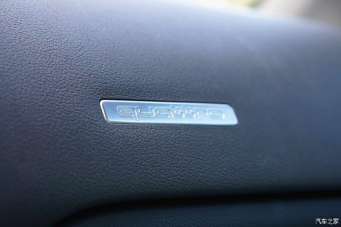 运动感很强新款奥迪s5敞篷版实车,性能和买菜兼顾的2018款奥迪s5