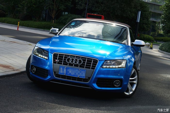 运动感很强新款奥迪s5敞篷版实车,性能和买菜兼顾的2018款奥迪s5