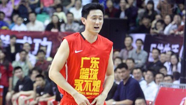 中国男篮球员谁发挥最好,中国篮球红蓝队主教练