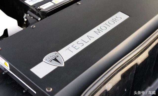 比亚迪特斯拉为什么用三元锂电池,为比亚迪和特斯拉提供锂电池