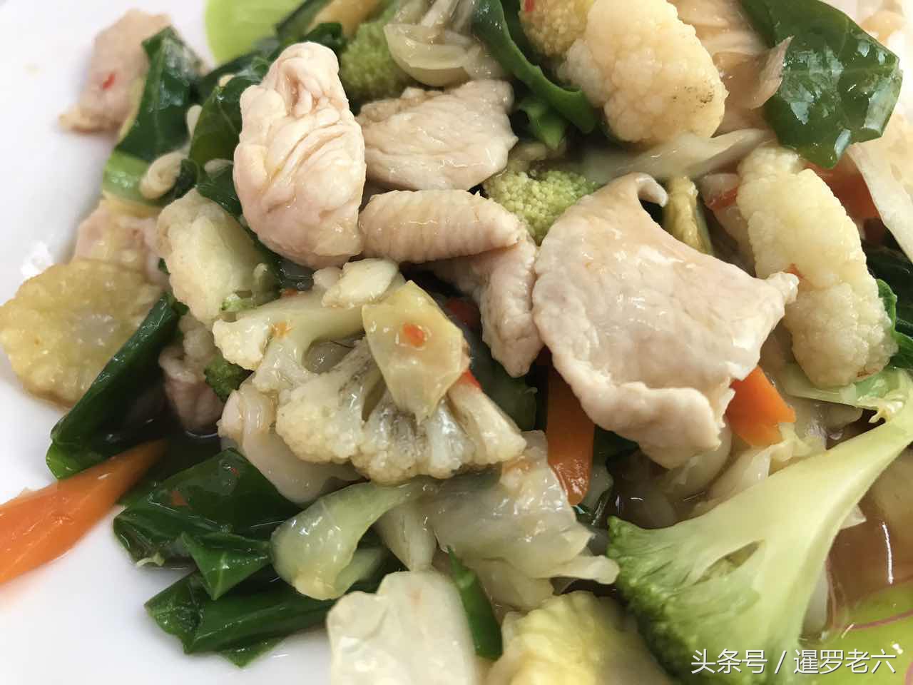 曼谷最好吃的拌饭,曼谷街头鲜榨果汁多少钱