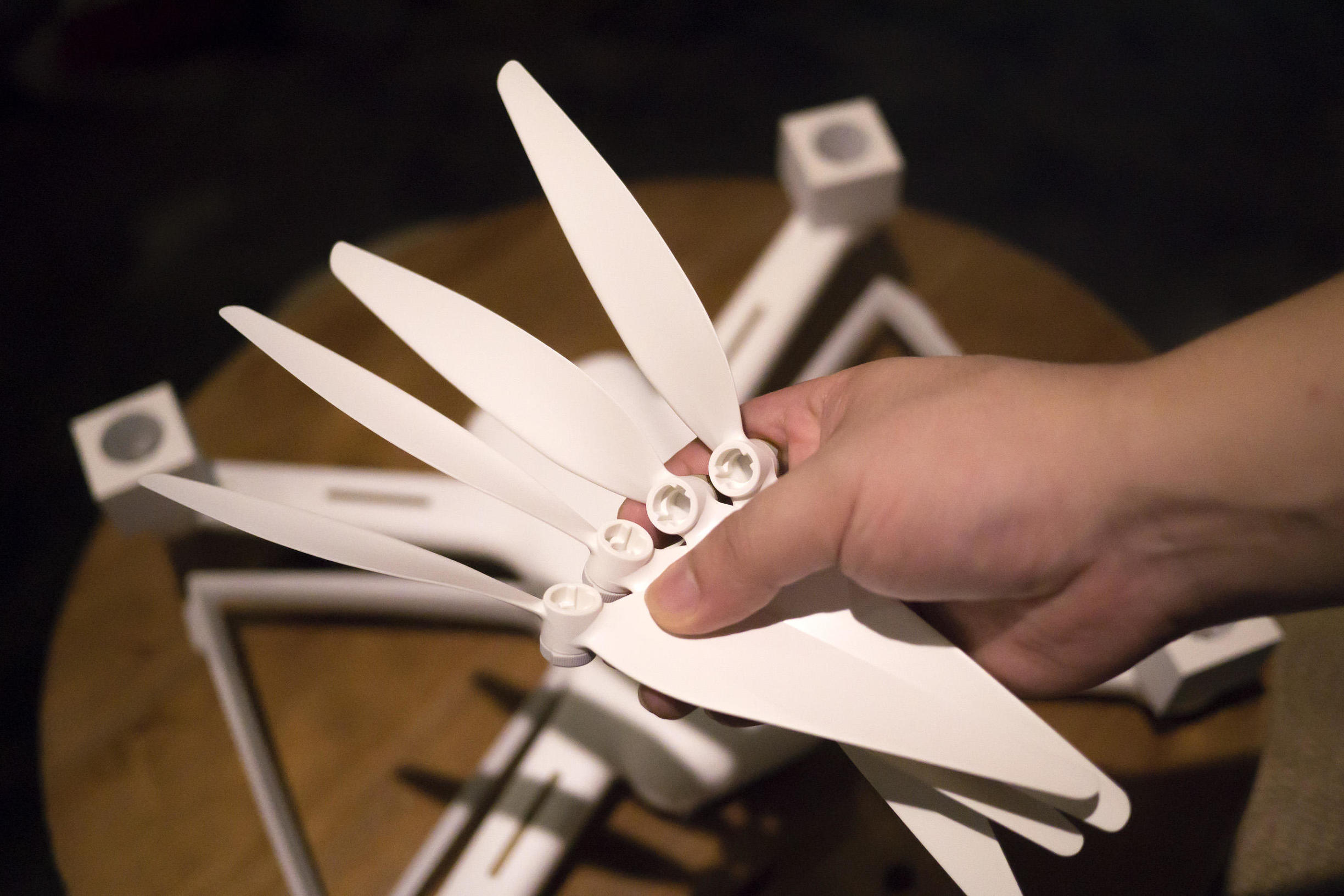 对标大疆m30t的无人机,小米无人机和大疆mini2